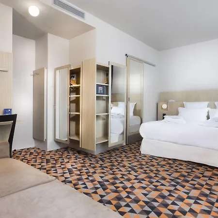Libertel Gare Du Nord Suede Hotel Paris