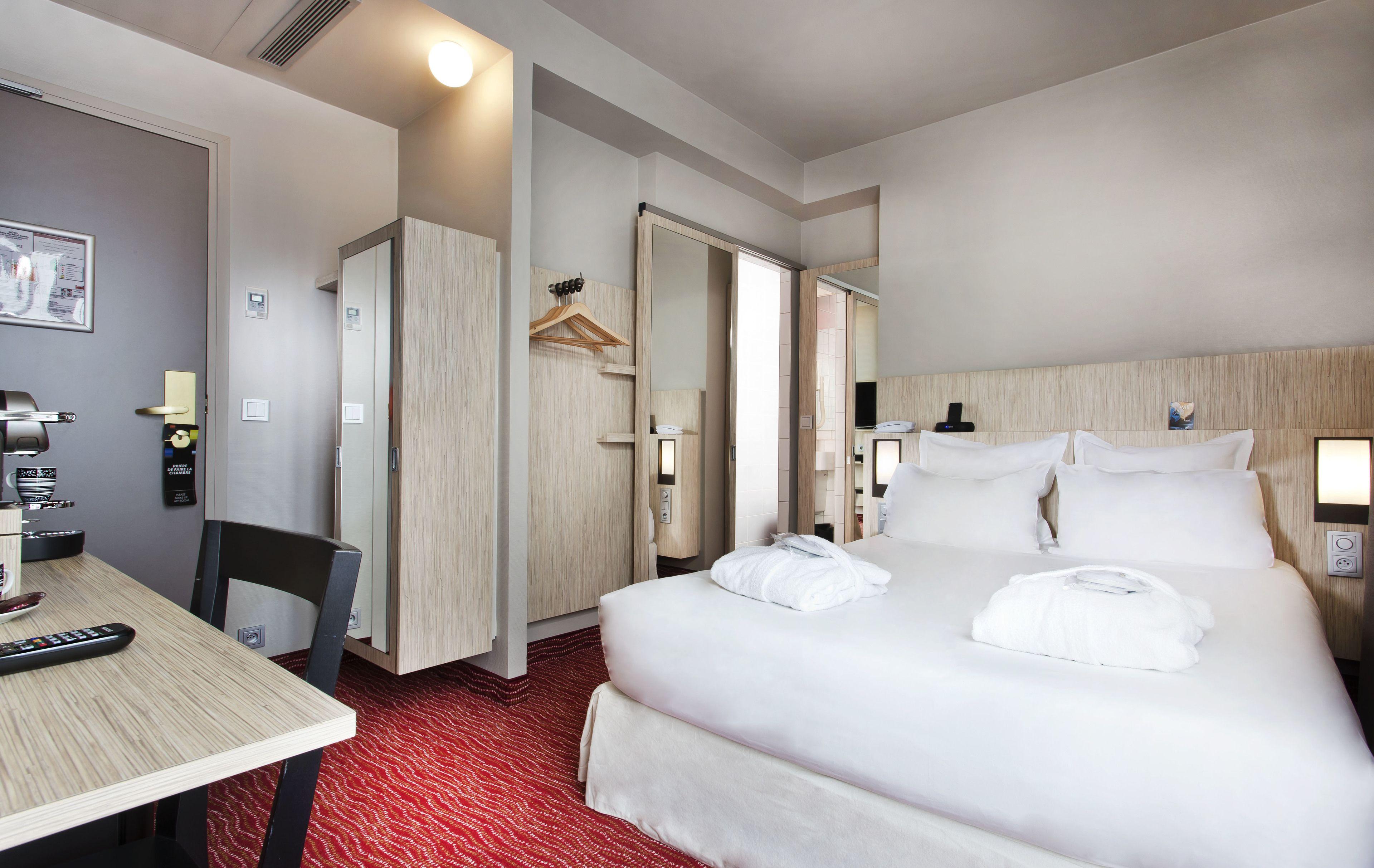 Hotel Libertel Gare Du Nord Suede 3*