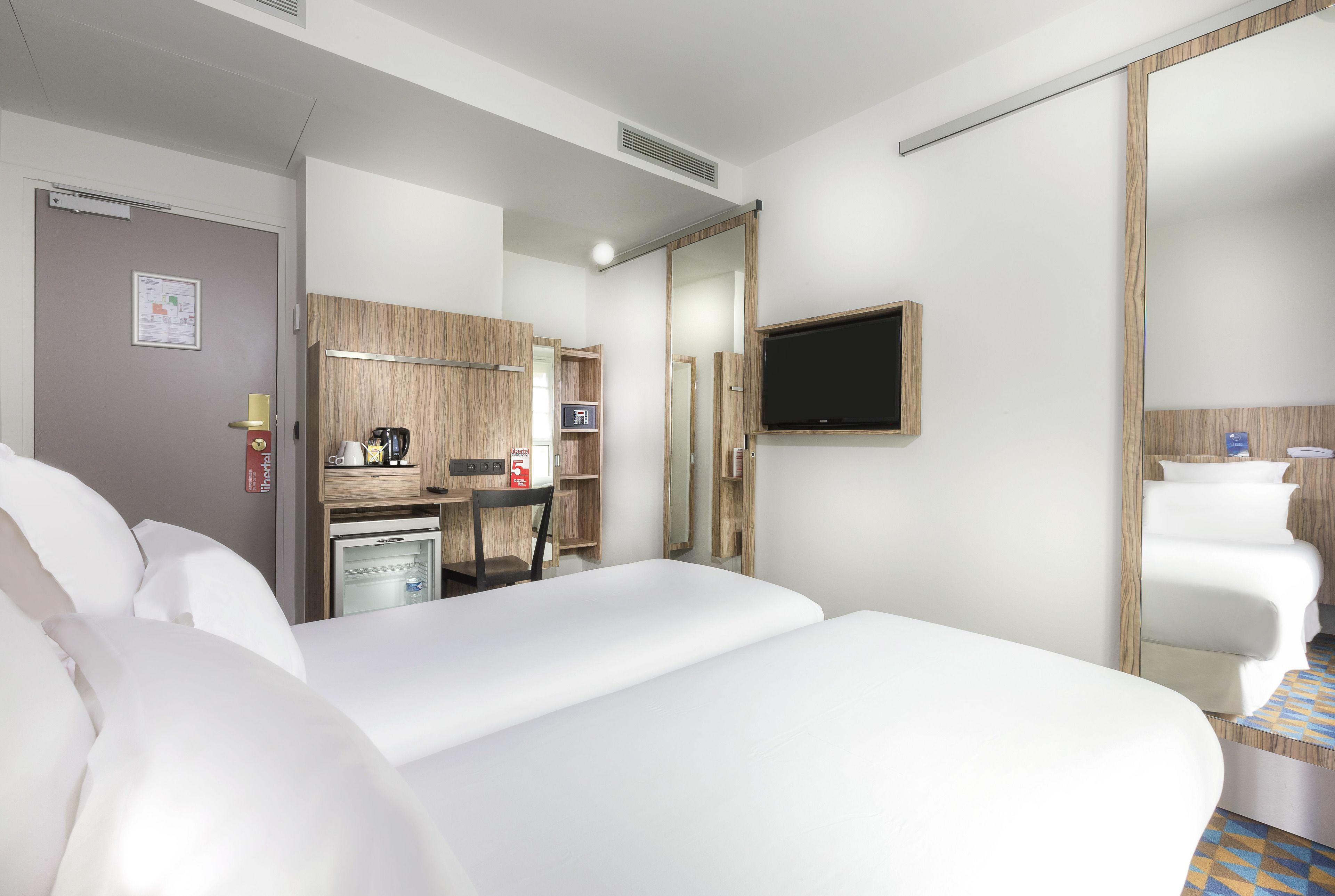 Hotel Libertel Gare Du Nord Suede 3*