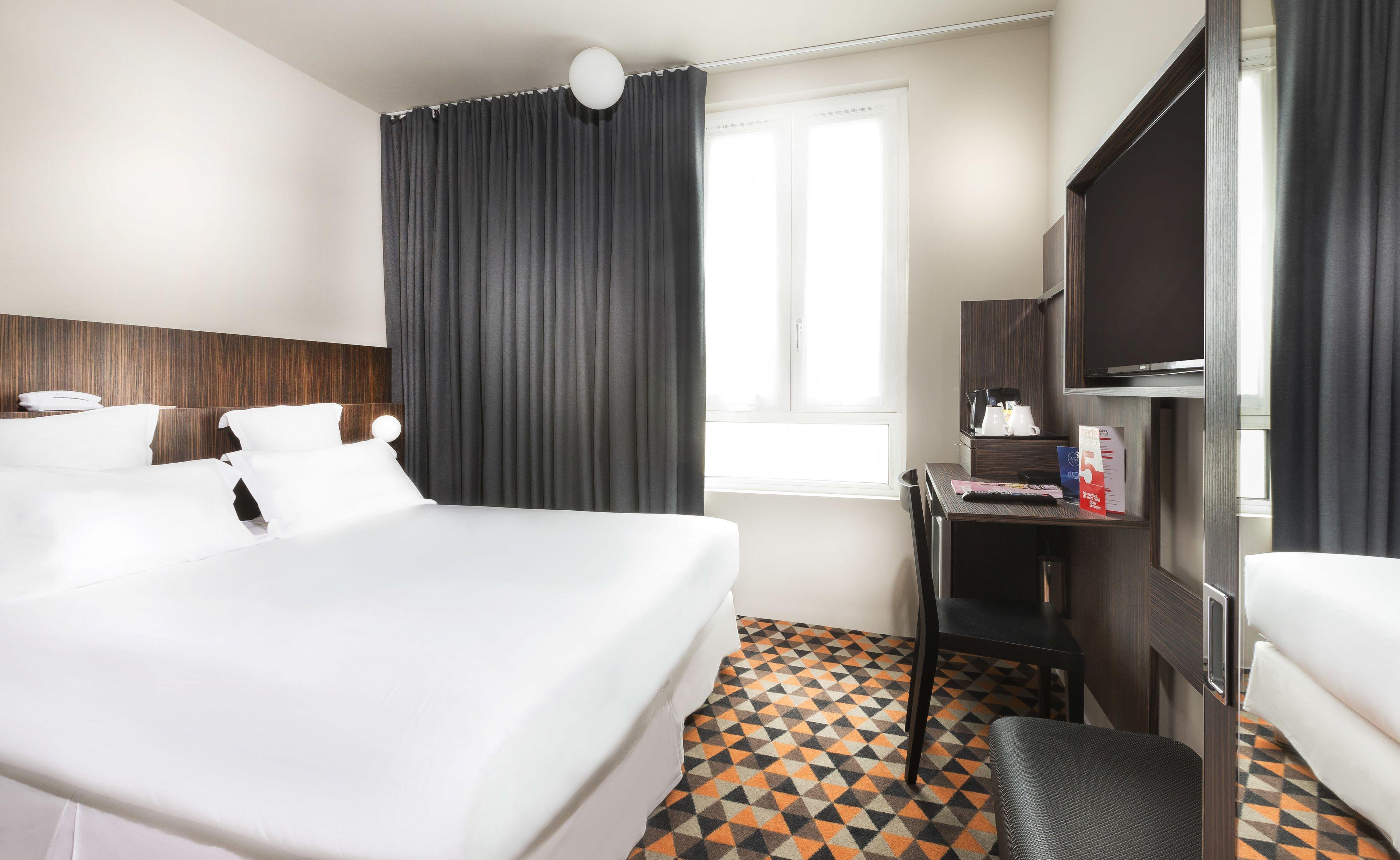 Hotel Libertel Gare Du Nord Suede 3*